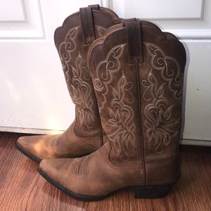 Ariat Women’s Cowboy Boots size 8.5